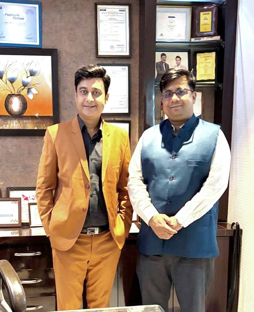 Ashish Paliwal with Mr. Mohit Bhatnagar, Head of Sales of Quantum Mutual Fund